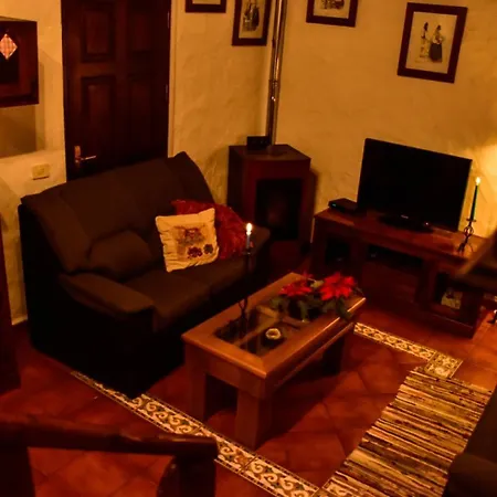 Casa Rural El Poleo * イコー・デ・ロス・ビノス